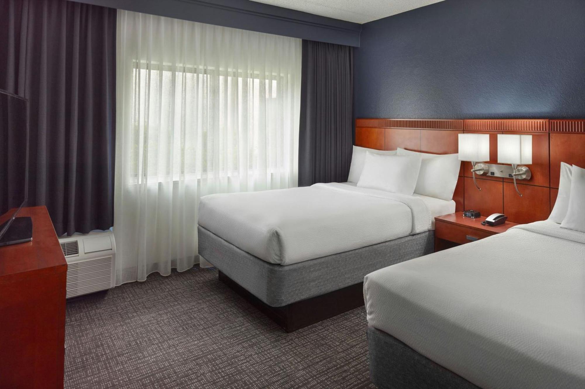 Courtyard By Marriott Tallahassee Downtown/Capital Exteriér fotografie